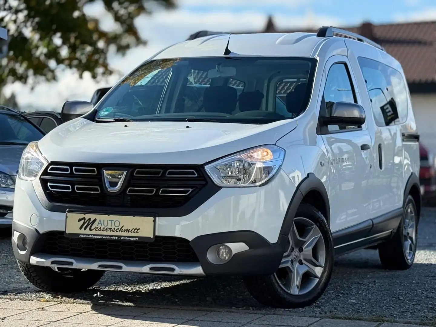 Dacia Dokker Stepway Plus 1,5 dCi NAVI KLIMA SHZ CAM Blanc - 2