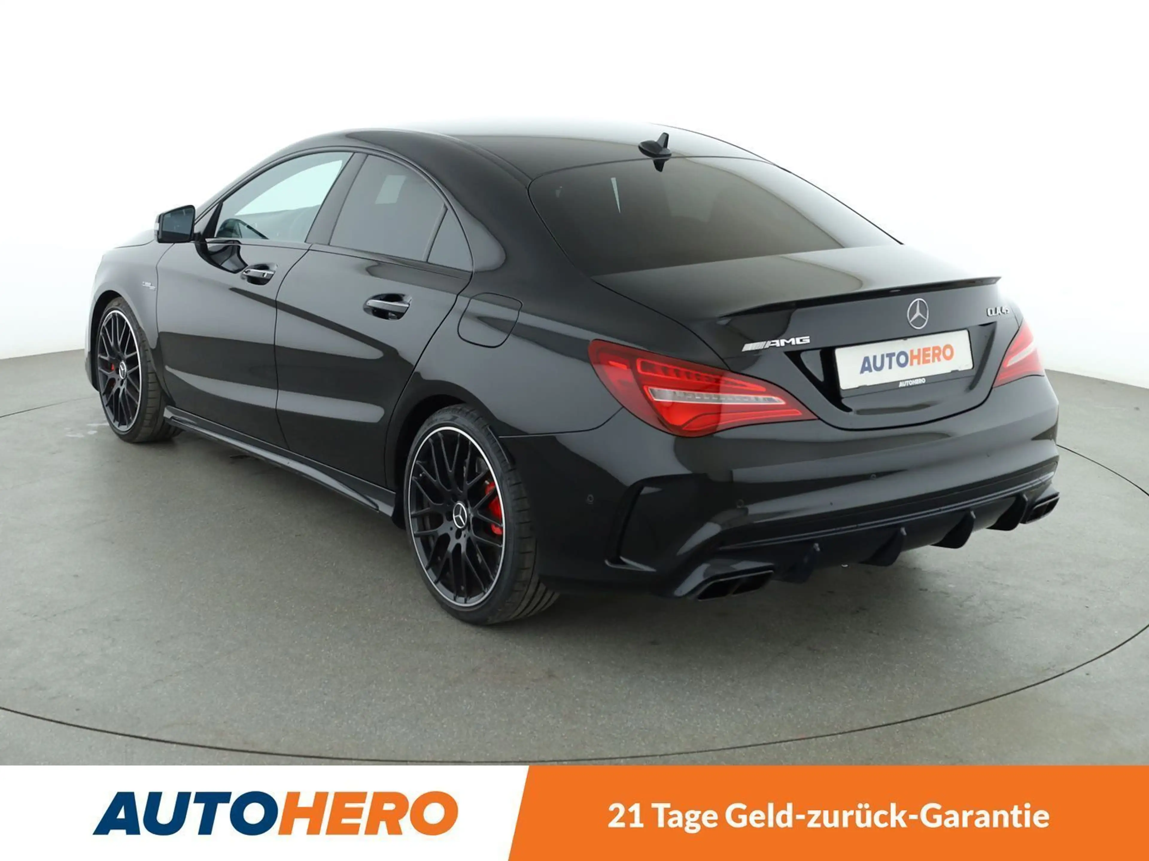 Mercedes-Benz CLA 45 AMG AMG 4Matic Aut.*LED*NAVI*ACC*CAM*PDC*SHZ*KLIMA* — photo 4