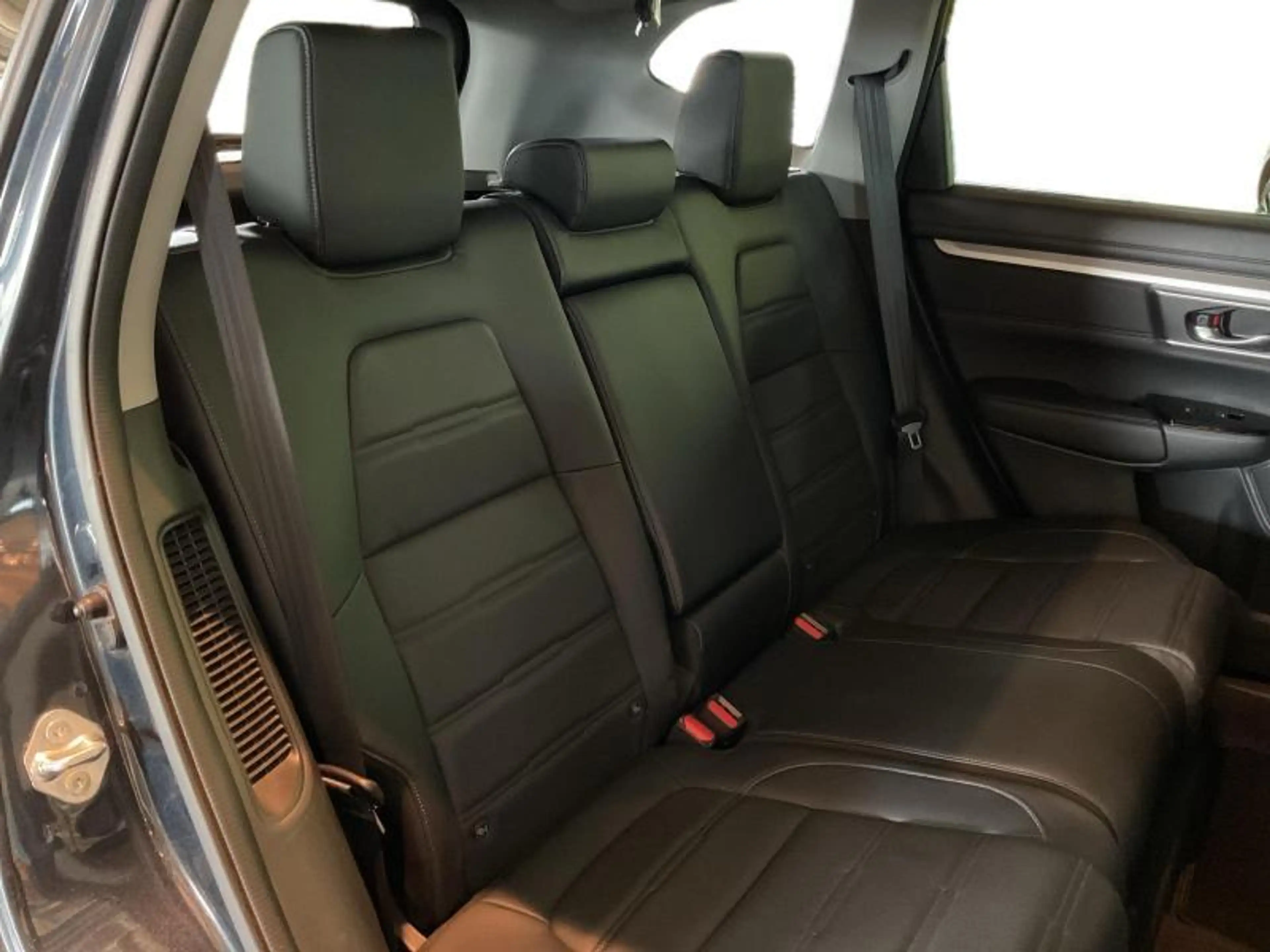 Honda CR-V Executive — photo 10