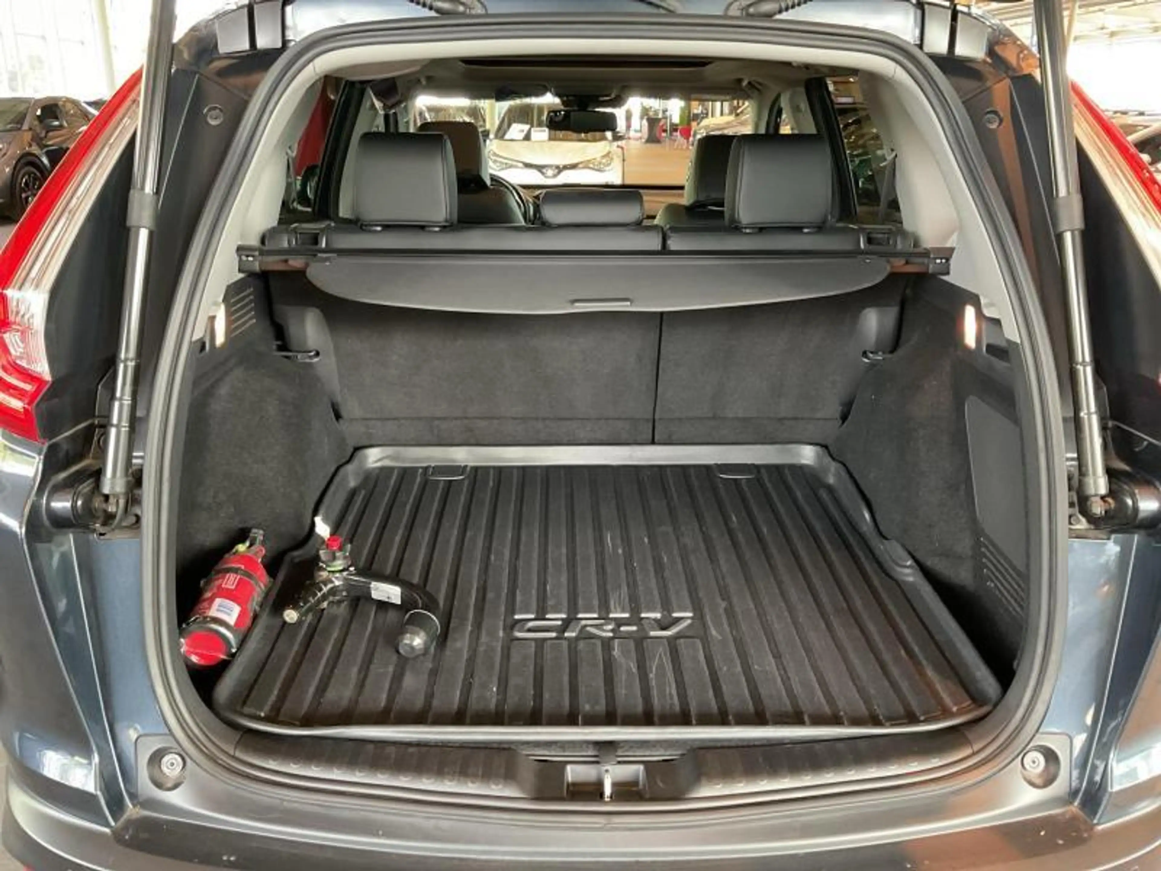 Honda CR-V Executive — photo 9