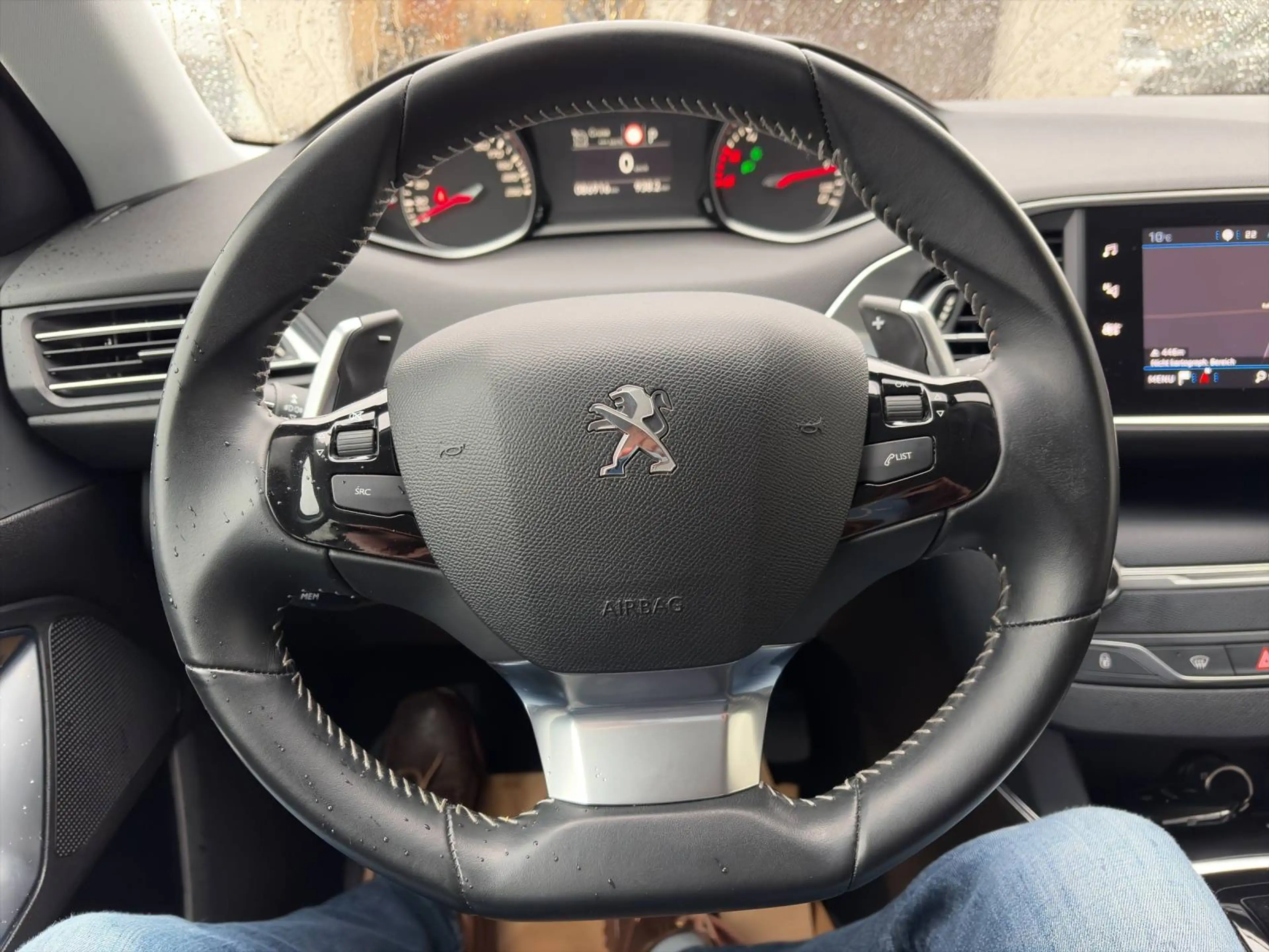 Peugeot 308 Allure — photo 13