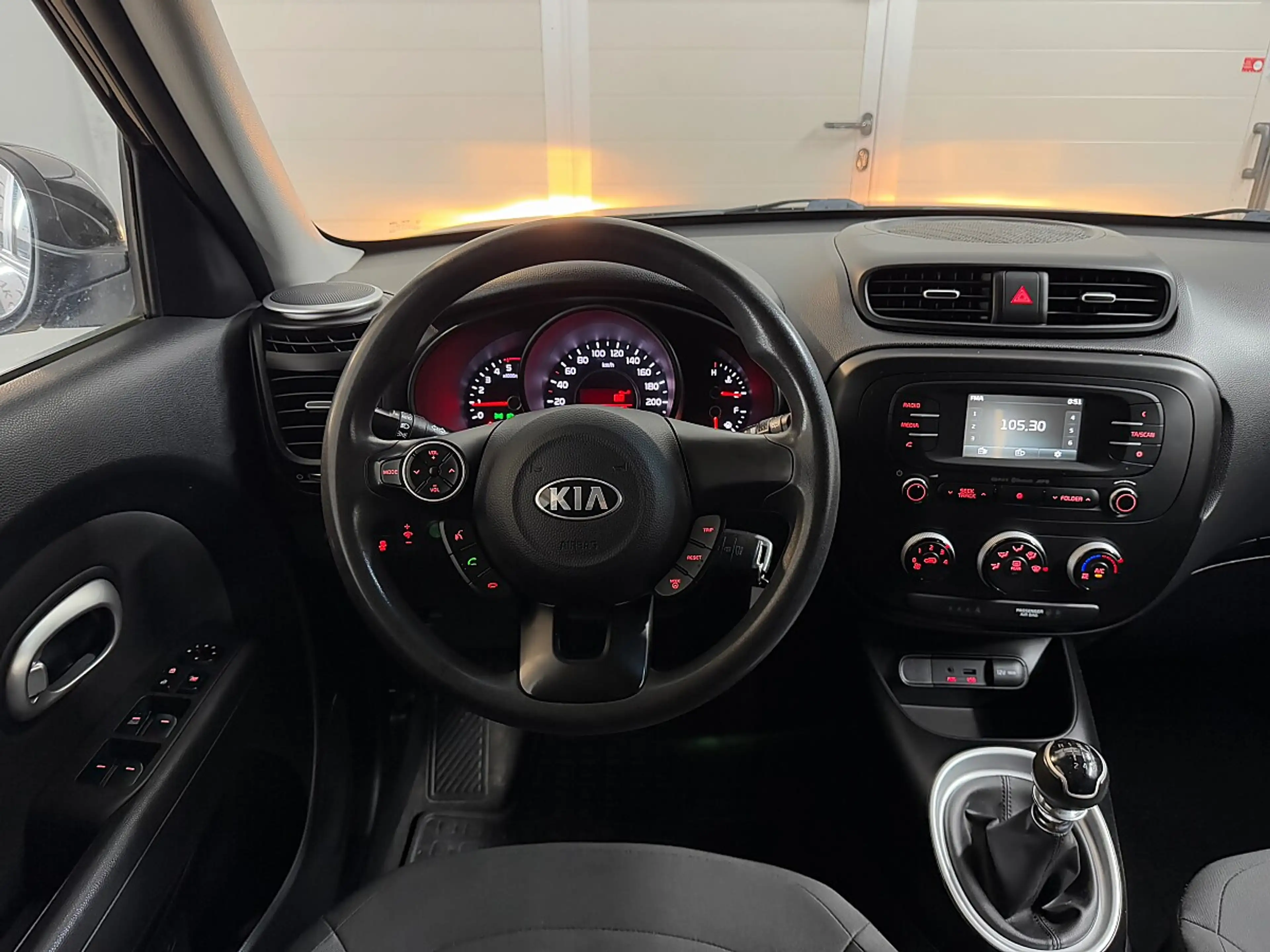 Kia Soul 1,6 CRDi Titan — photo 14