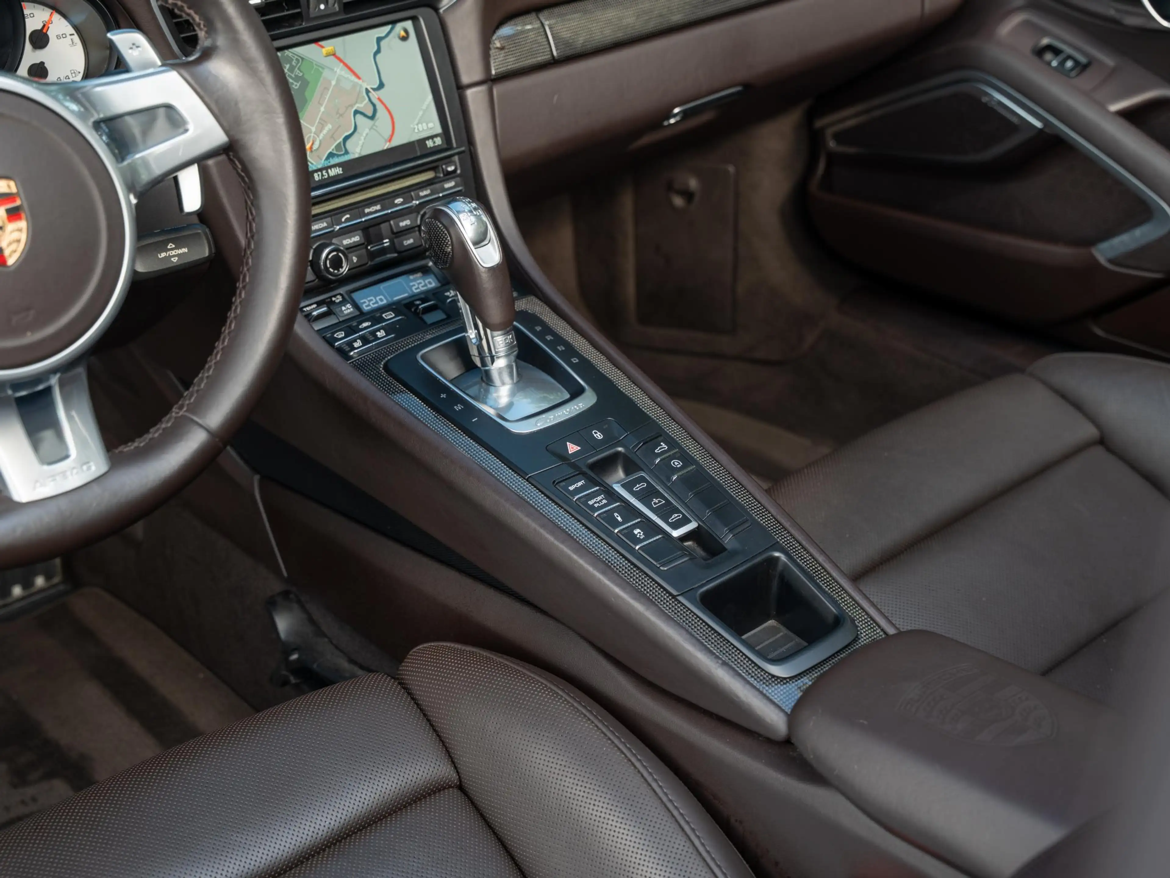Porsche 991 Cabrio 3.8 Carrera S — photo 13