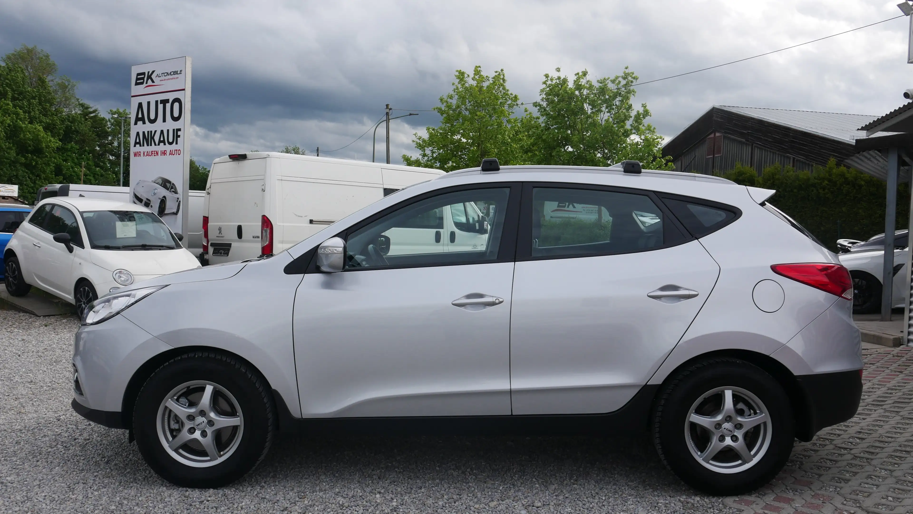 Hyundai iX35 TÜV,- Kundendienst Neu AHK Klimaautomatik AUX — photo 6