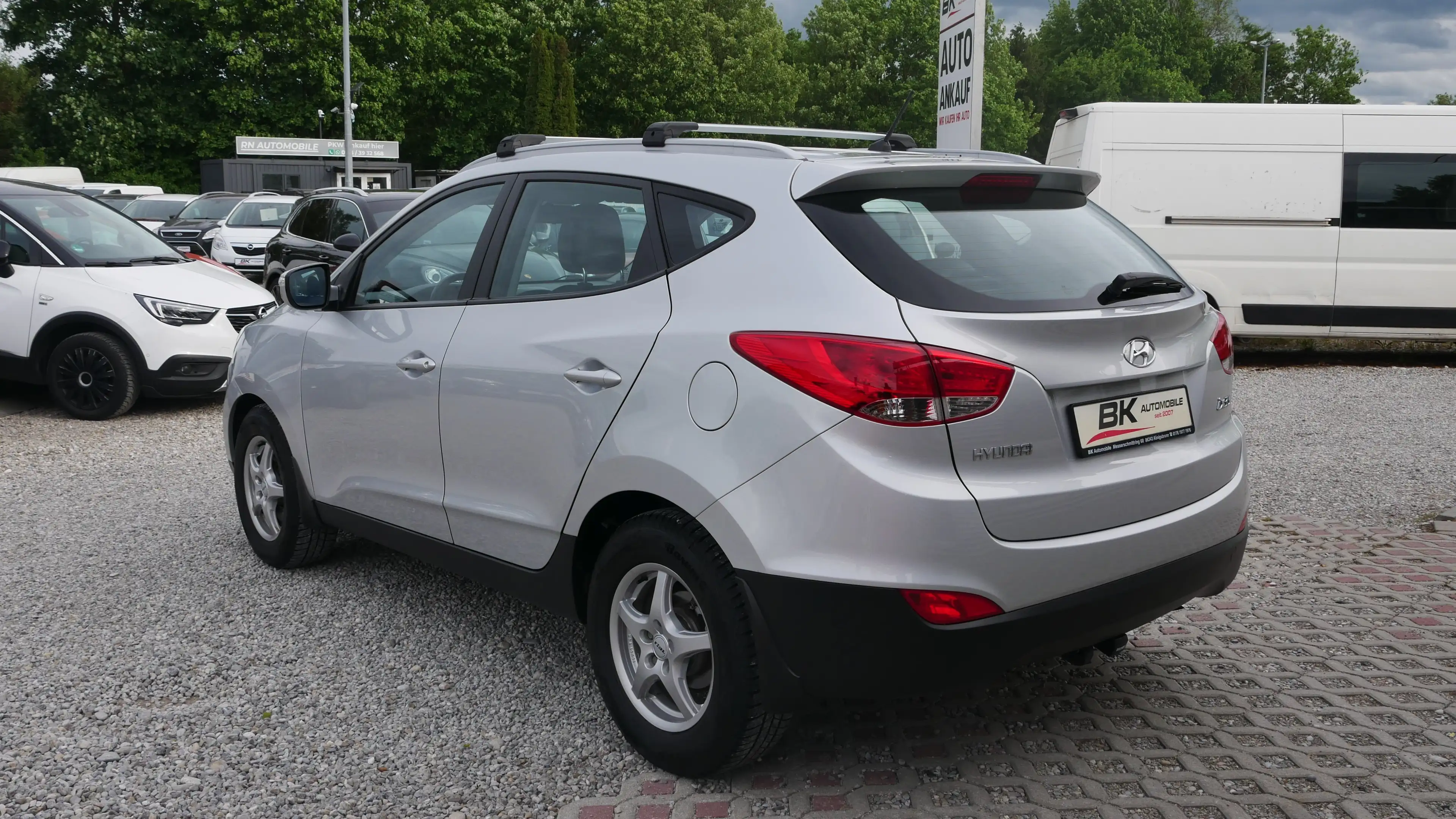 Hyundai iX35 TÜV,- Kundendienst Neu AHK Klimaautomatik AUX — photo 5