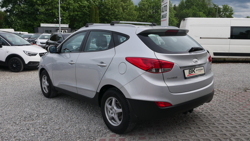 Hyundai iX35 TÜV,- Kundendienst Neu AHK Klimaautomatik AUX — photo 5