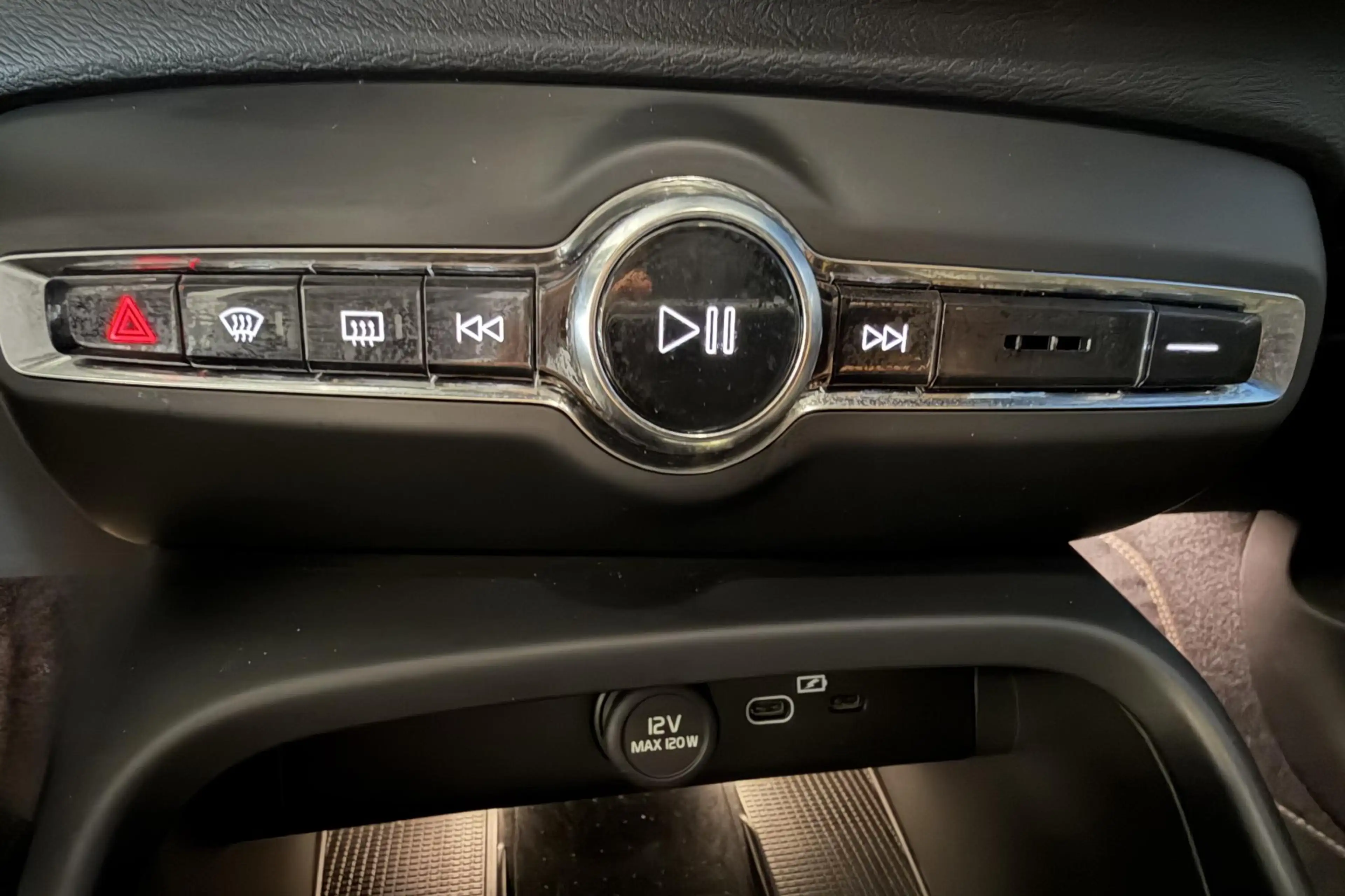 Volvo C40 Recharge Twin Ultimate 78 kWh | Pano.dak | Electr. — photo 10