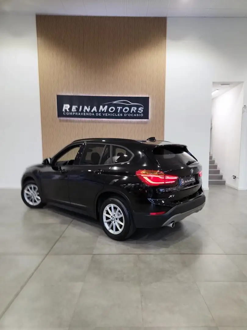BMW X1 sDrive16d Noir - 2