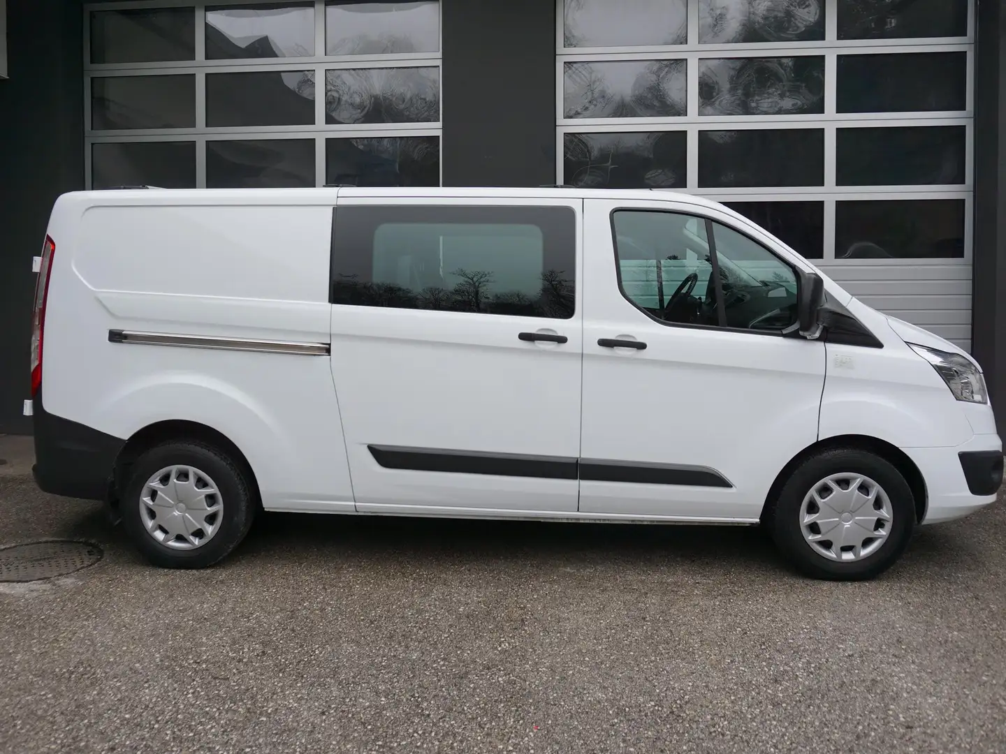 Ford Transit Custom 340 L2 Trend Doka Kasten Weiß - 2