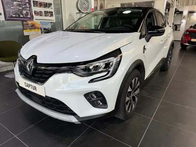 Renault Captur TECHNO MILD HYBRID 140 EDC