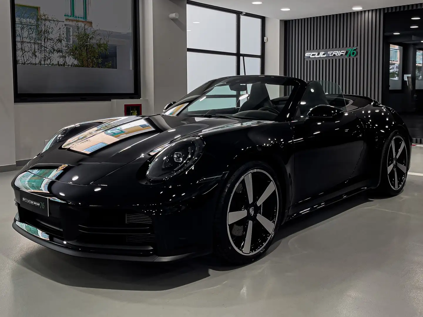 Porsche 992 992 II Carrera Cabriolet  MY 25 Negro - 1