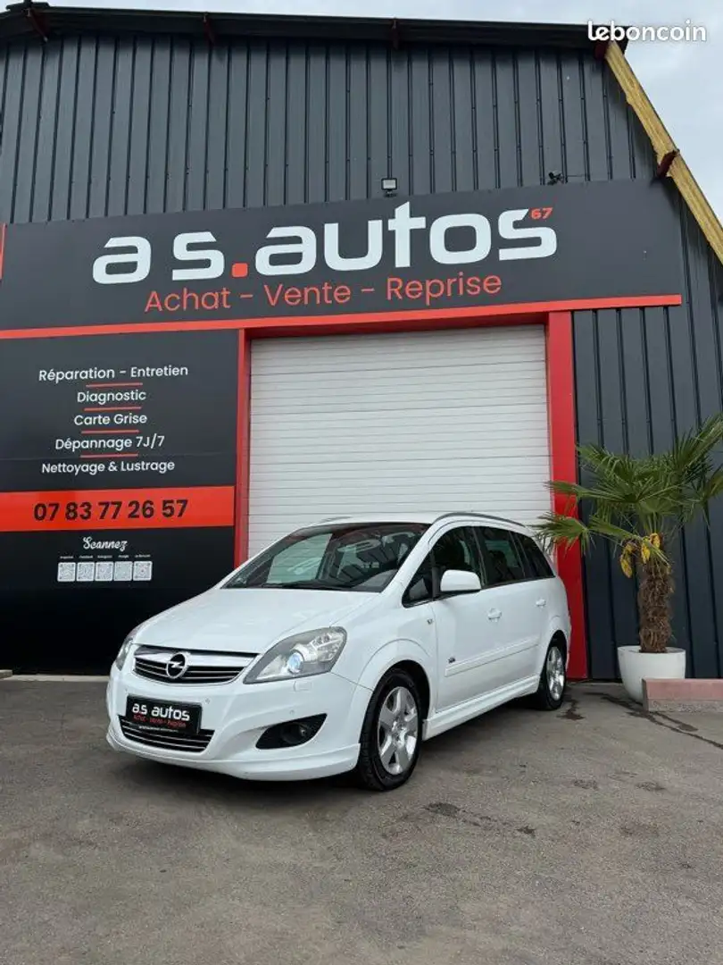 Opel Zafira B 1.9 CDTI 150 cv OPC line Boîte auto RECARO radar Blanc - 1
