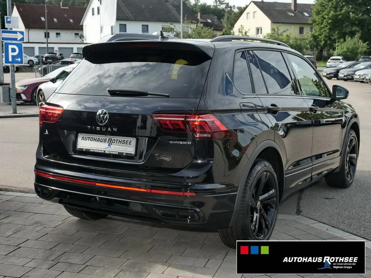 Volkswagen Tiguan R-line Black 1.4 eHybrid ACC+AHK+IQ-LIGHT Noir - 2