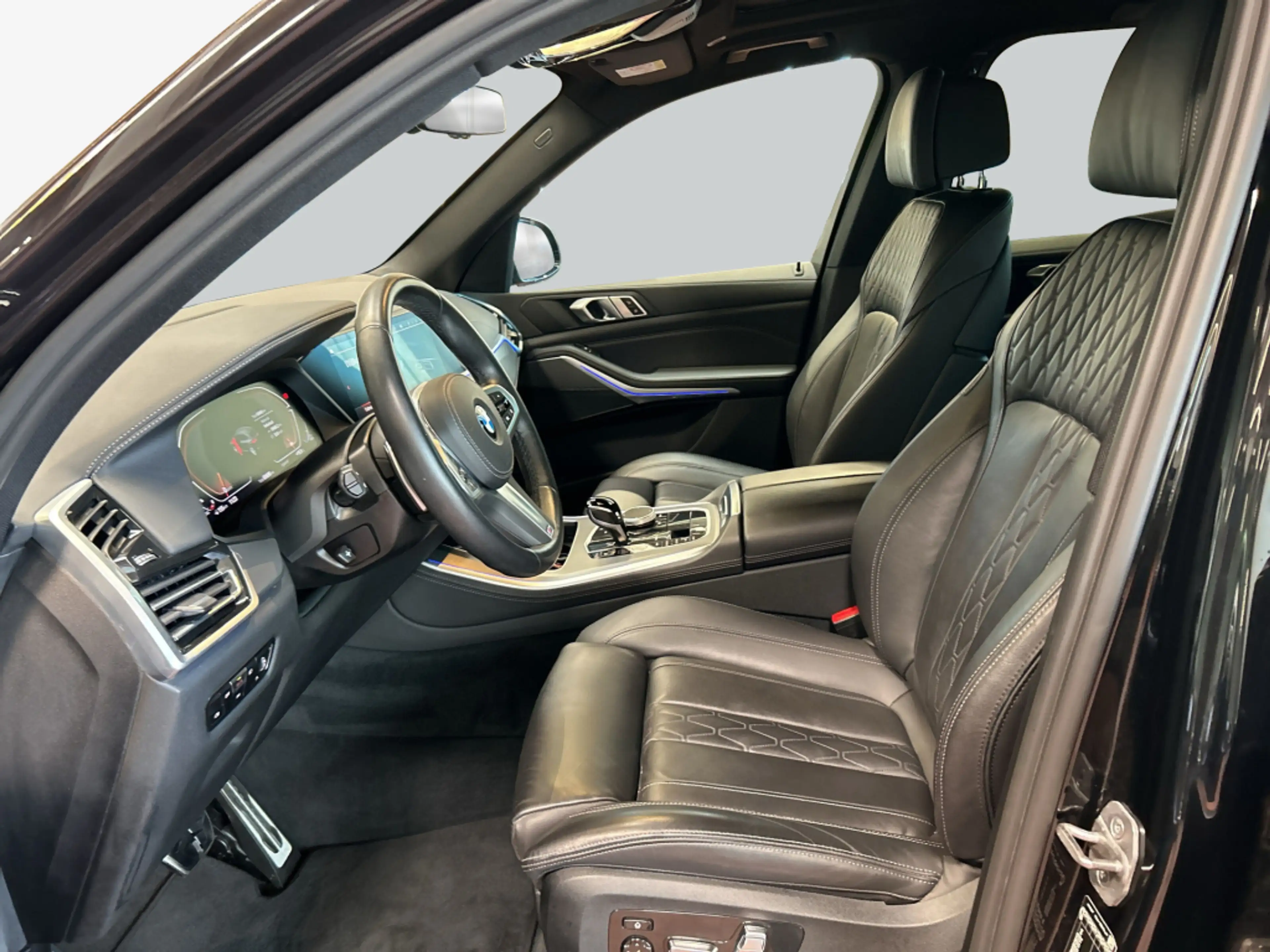 BMW X5 xDrive40d *HuD*Sportpkaet*AHK*Pano* — photo 11