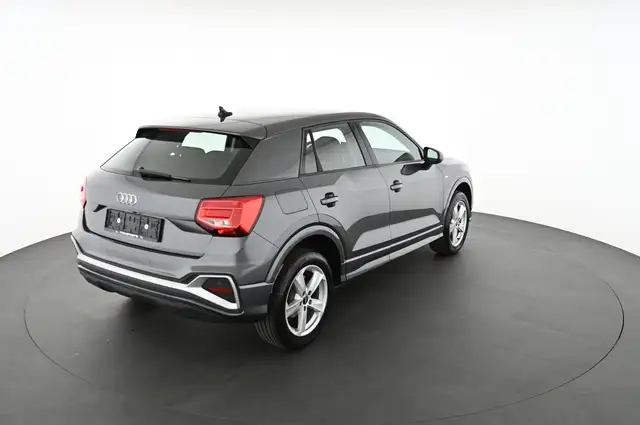 Audi Q2 view 2