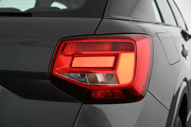 Audi Q2 view 14