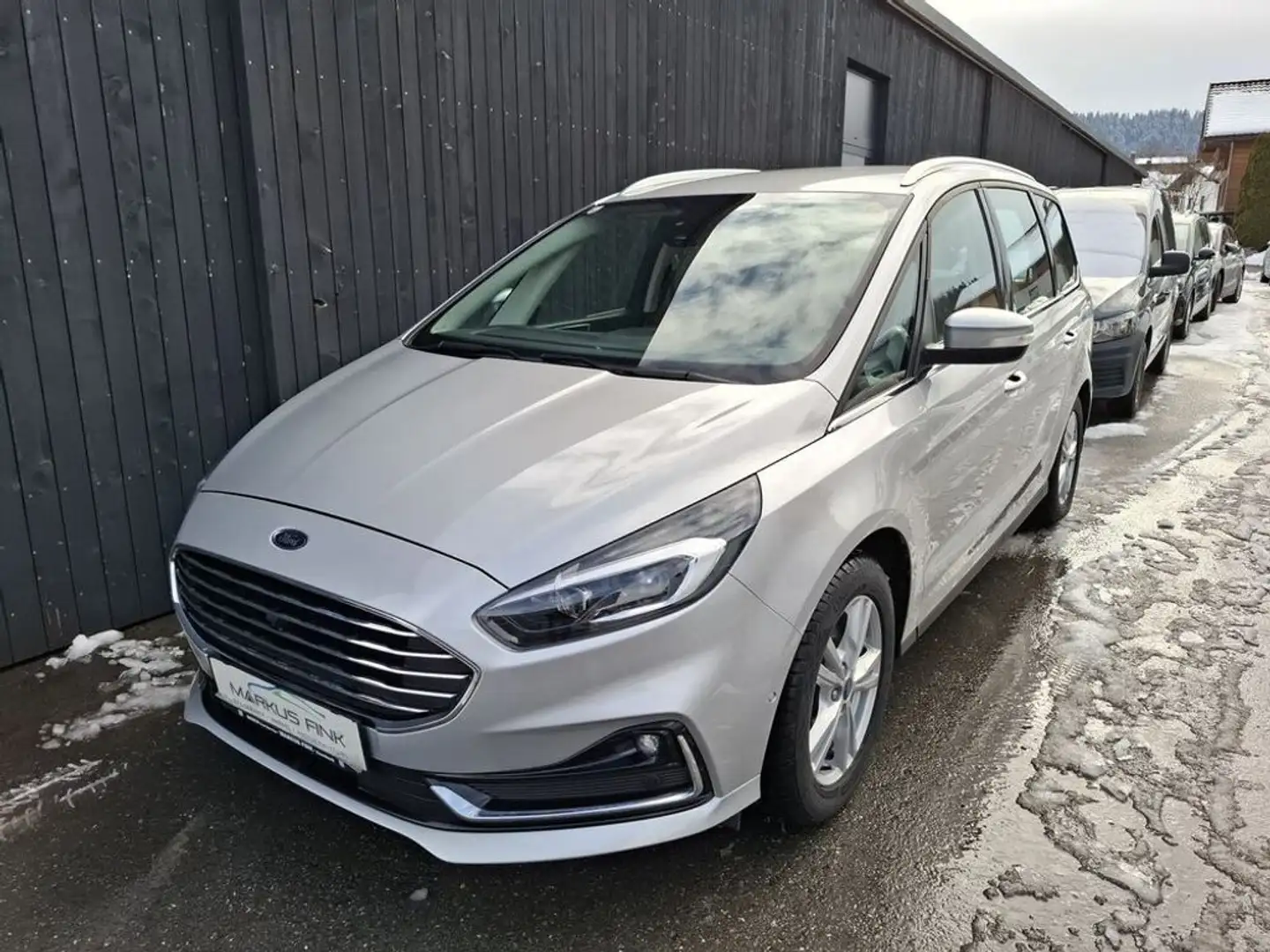 Ford Galaxy Titanium 2.5 FHEV Silber - 1