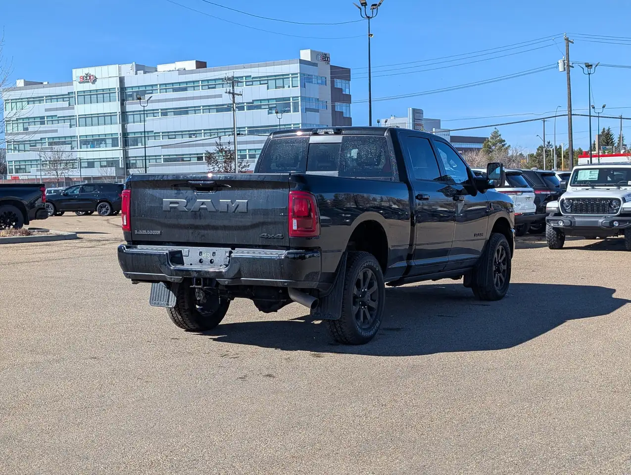 RAM 2500 снимка RAM 2500