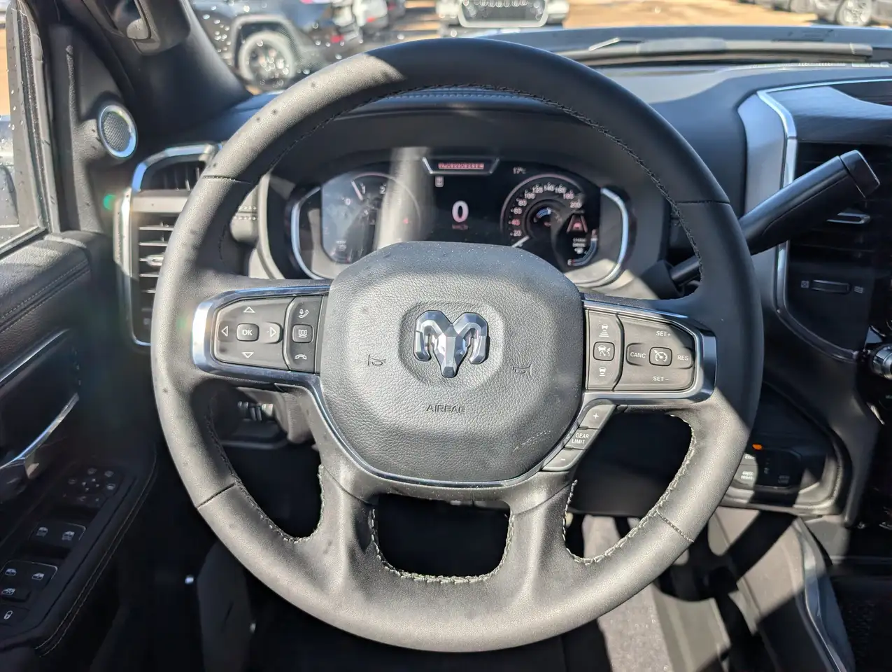 RAM 2500 снимка RAM 2500