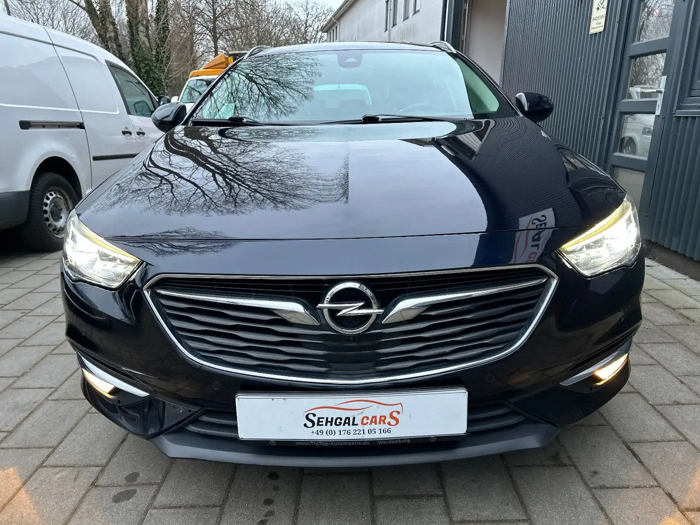 Opel Insignia B Sports Tourer Business In.*V.Leder Bleu - 2
