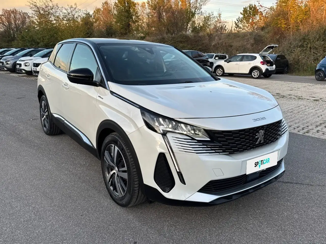 Peugeot 3008 Hybrid 225 e-EAT8 Allure Pack 5