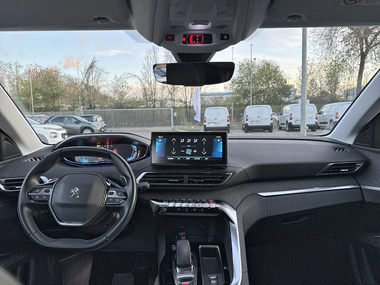 Peugeot 3008 Hybrid 225 e-EAT8 Allure Pack 8