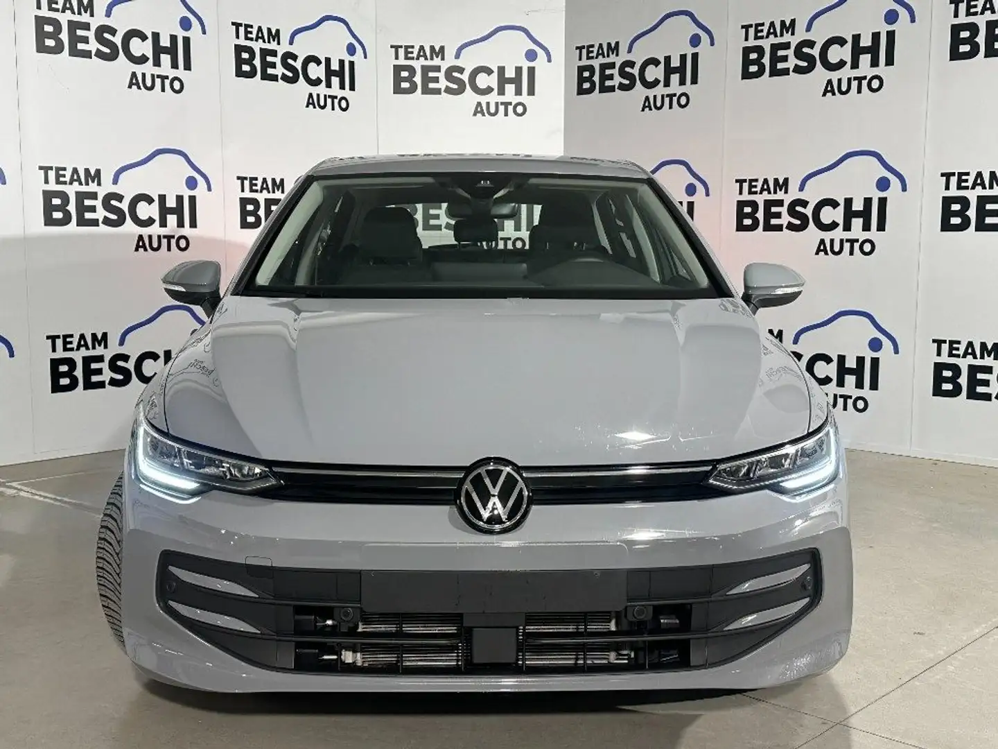 Volkswagen Golf 8.5 RESTYLING  1.5 TSI 115 CV Grijs - 2