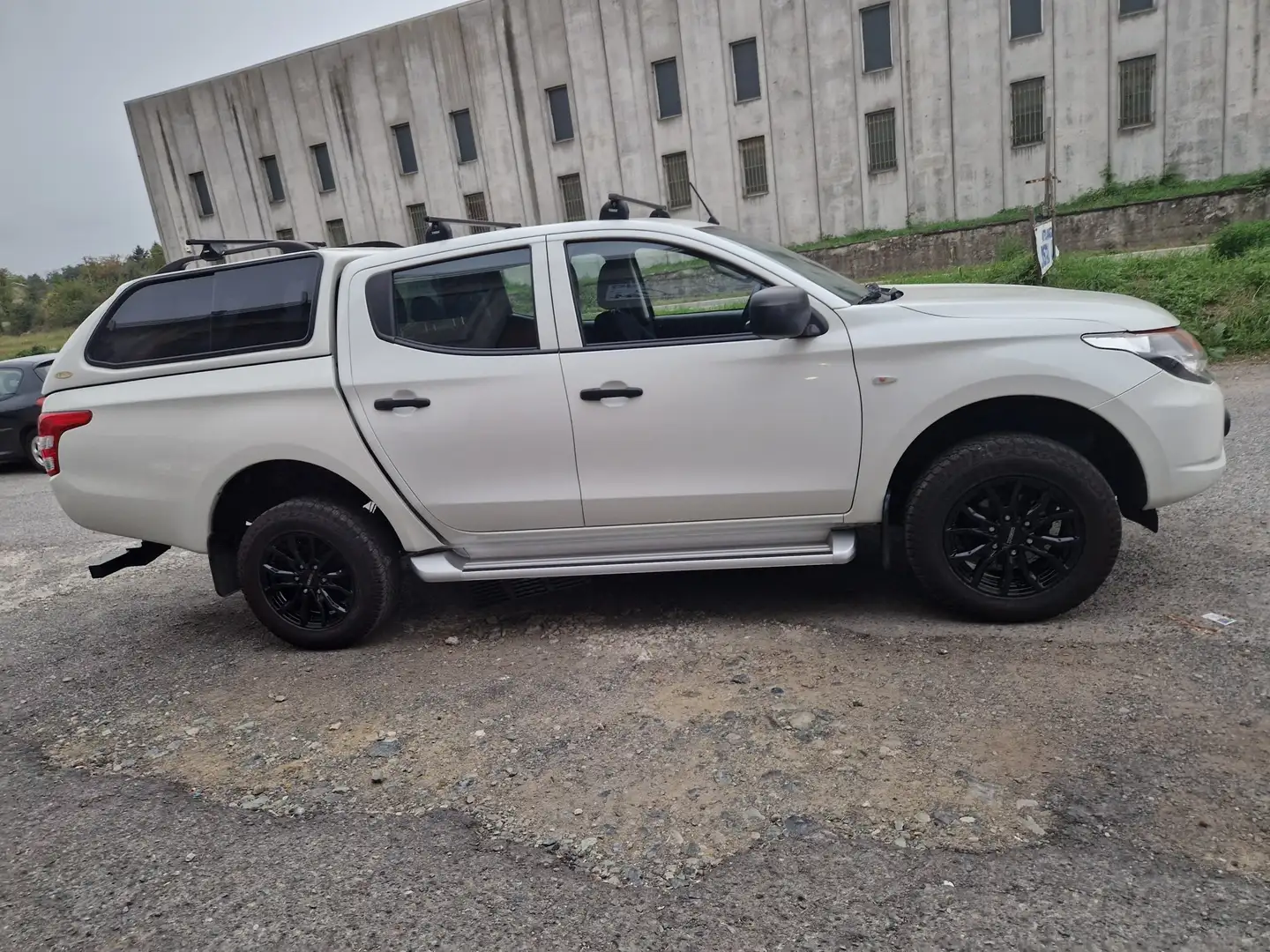 Mitsubishi L200 2.4 Doppia cabina 4wd 154cv N1 E6 HARD -TOP/CLIMA Fehér - 1