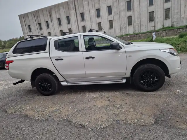 Mitsubishi L200 2.4 Doppia cabina 4wd 154cv N1 E6 HARD -TOP/CLIMA