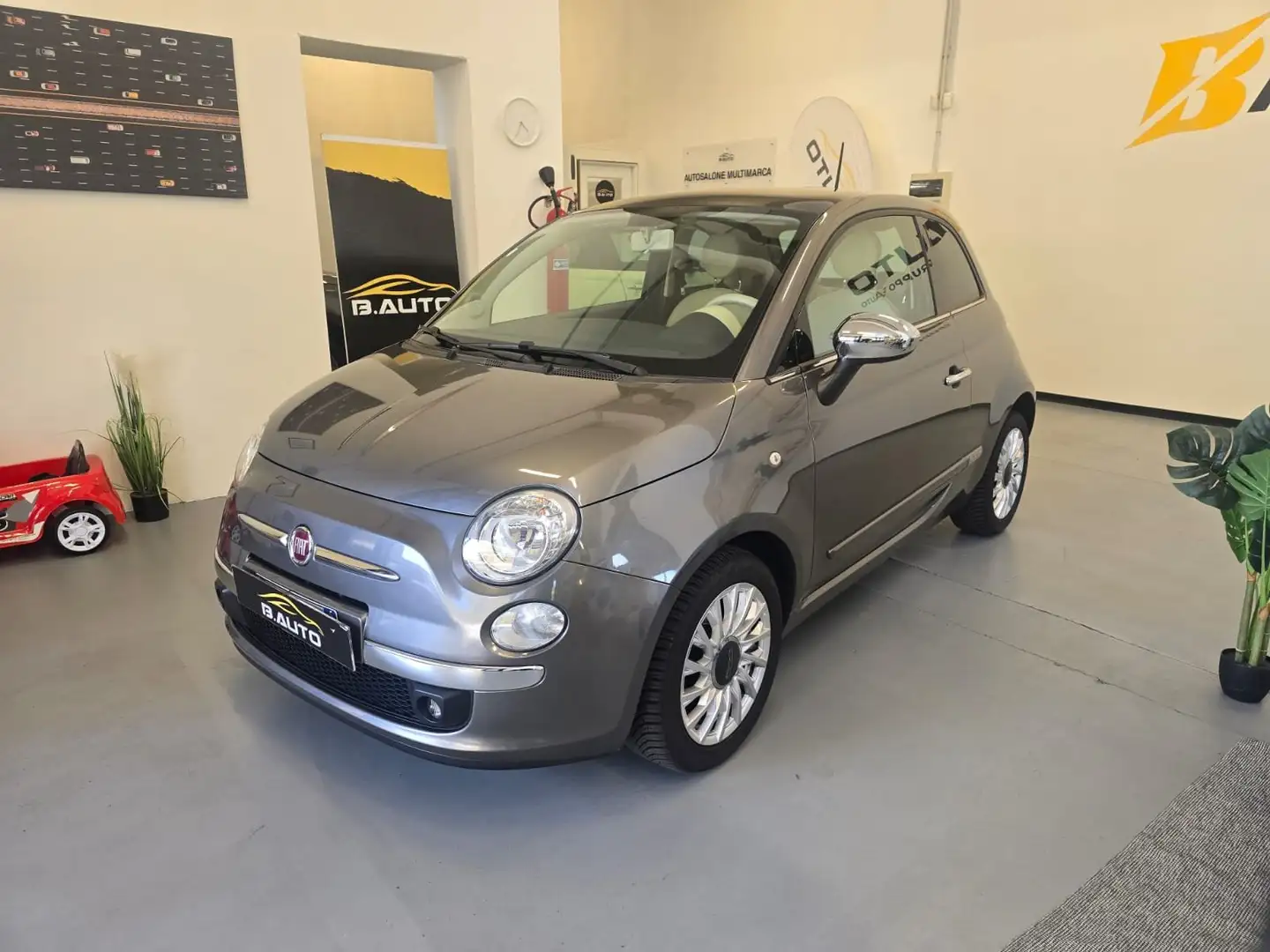 Fiat 500 500 III 1.2 Lounge 69cv my14 Grijs - 1