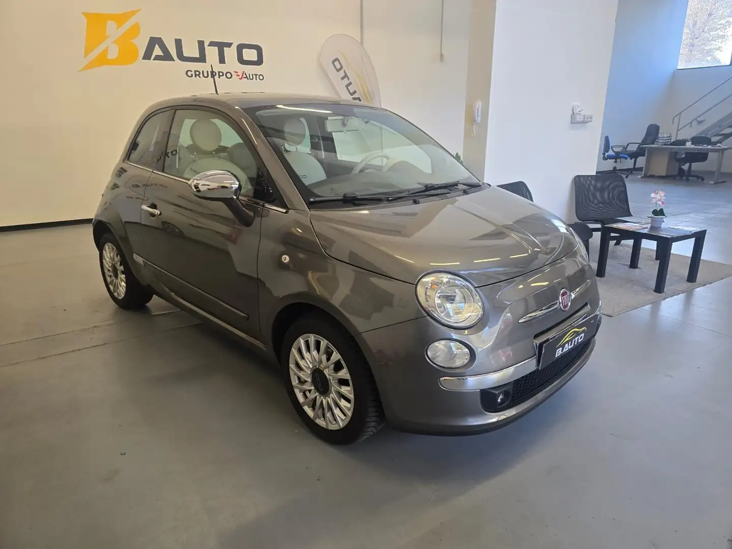Fiat 500 500 III 1.2 Lounge 69cv my14 Grijs - 2
