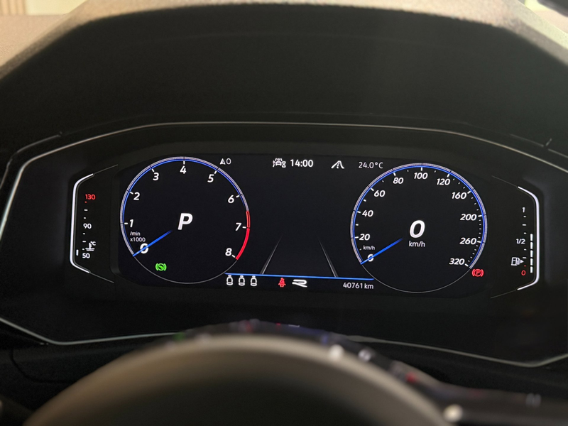Volkswagen T-Roc R 2.0 TSI 4Motion 300PK |Pano|Beats|Virtual|Leder| — photo 30