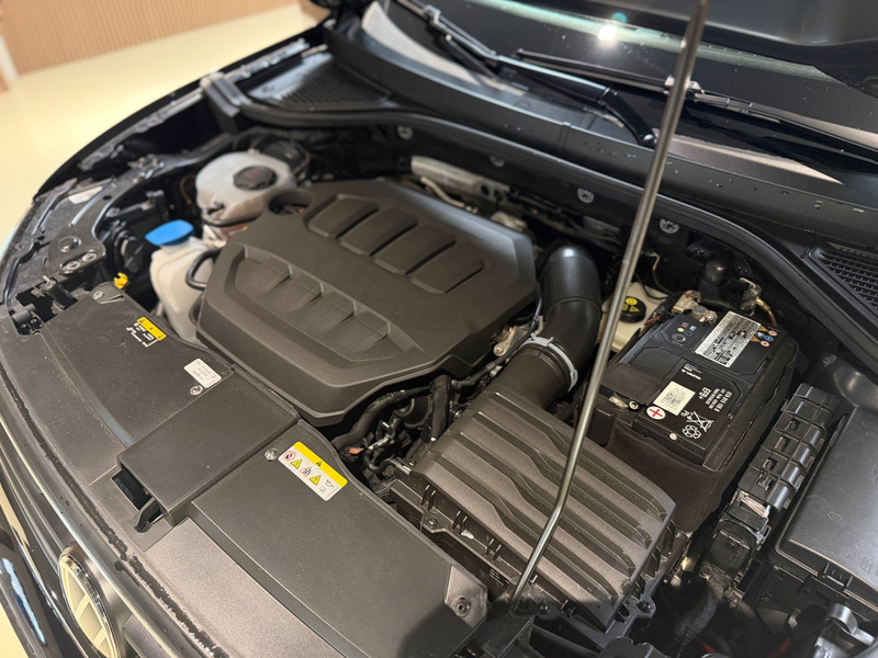 Volkswagen T-Roc R 2.0 TSI 4Motion 300PK |Pano|Beats|Virtual|Leder| — photo 50
