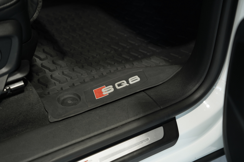 Audi SQ8 4.0 TDI q. *22 *Virtual*Pano*B&O*Memory — photo 13