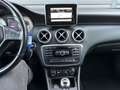 Mercedes-Benz A 200 Prestige | XENON | CAMERA | STOELVERWARMING!! Grijs - thumbnail 8