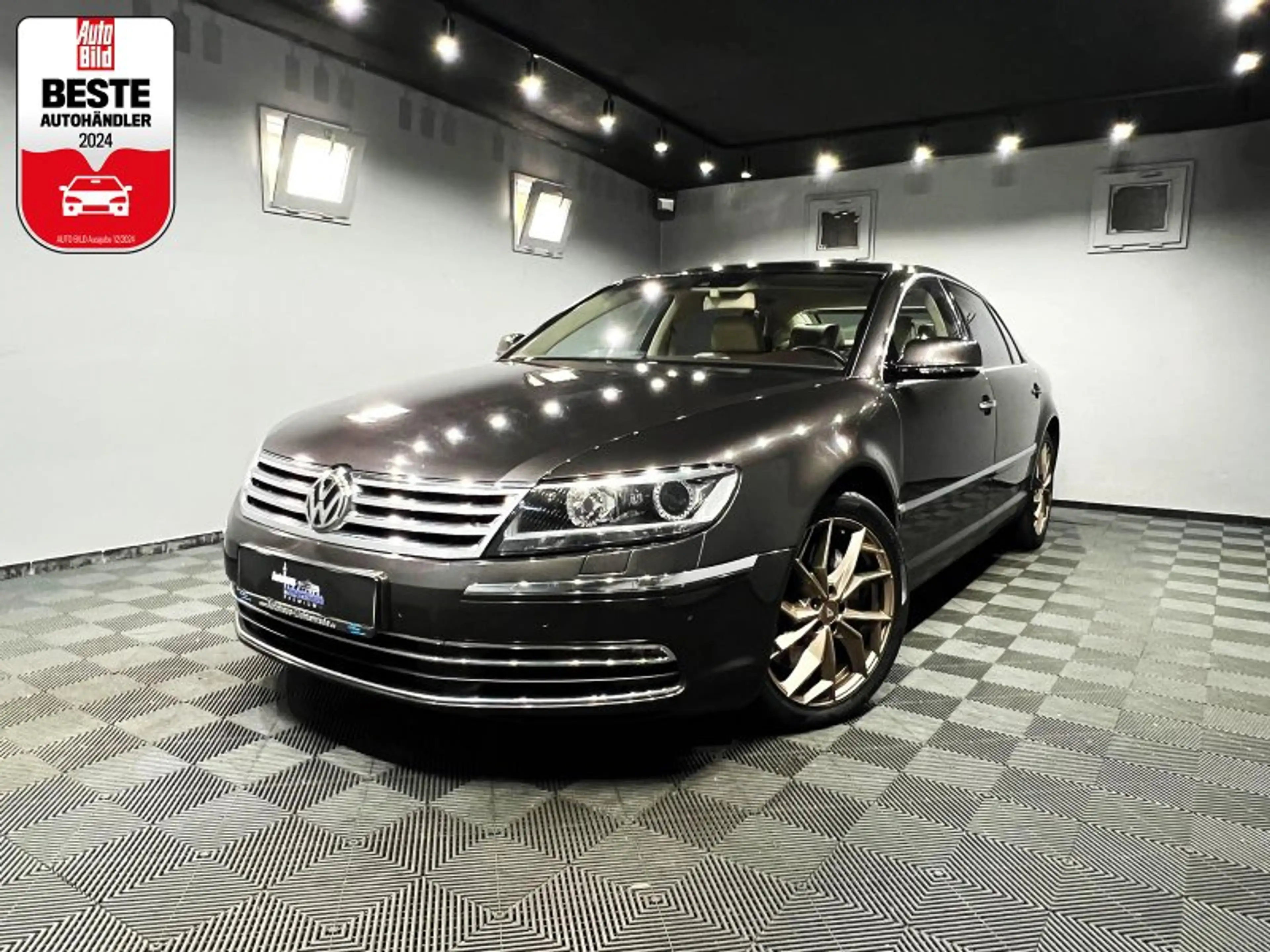 Volkswagen Phaeton V8 4Motion LANG|PANO|MASSAGE|LEDER|STHG|SOUND
