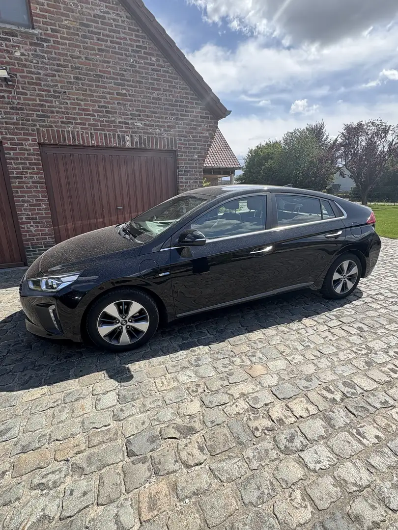 Hyundai IONIQ Plug-in-Hybrid 1.6 GDI Premium - 1