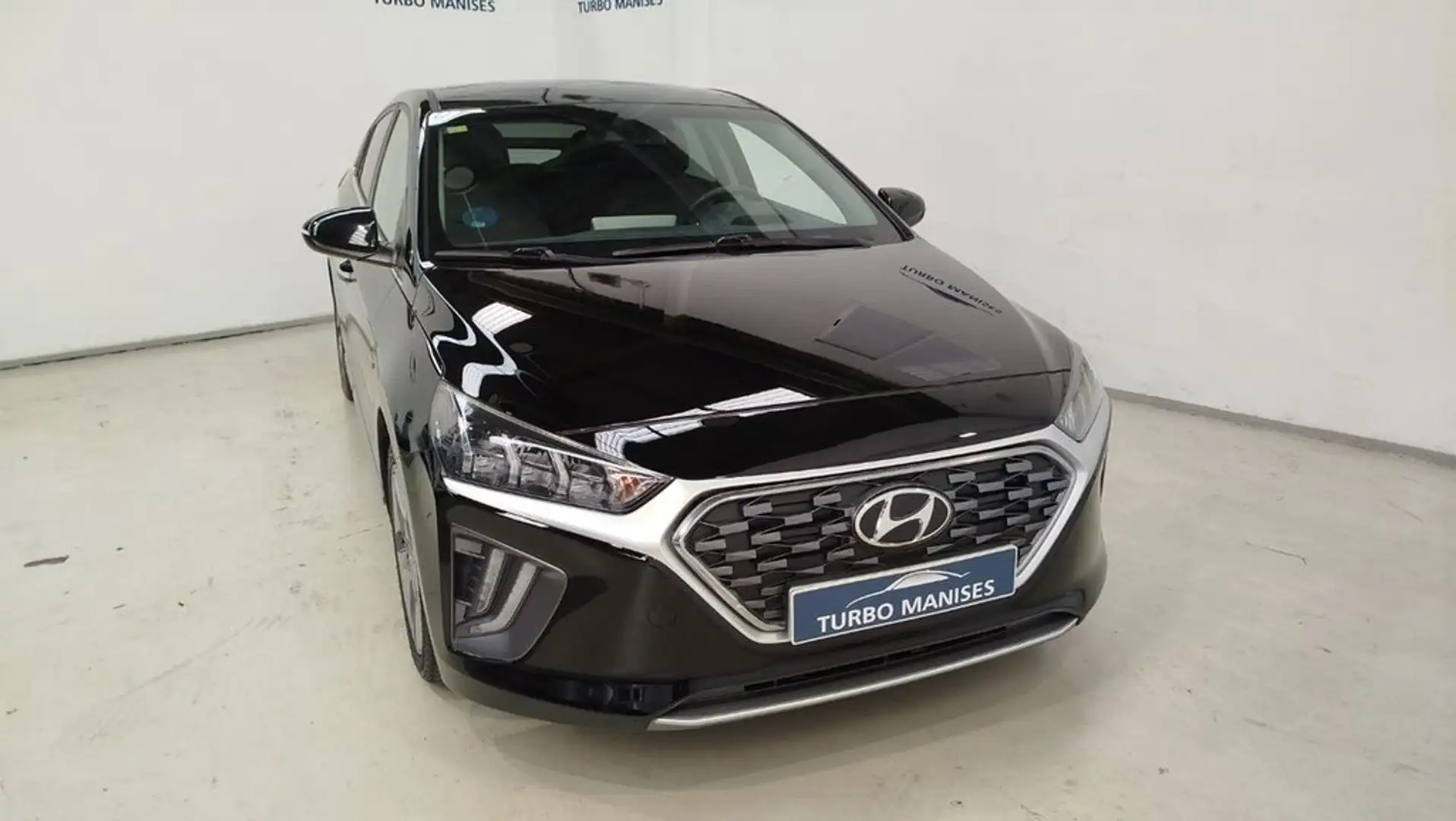 Hyundai IONIQ HEV 1.6 GDI Tecno Negro - 2