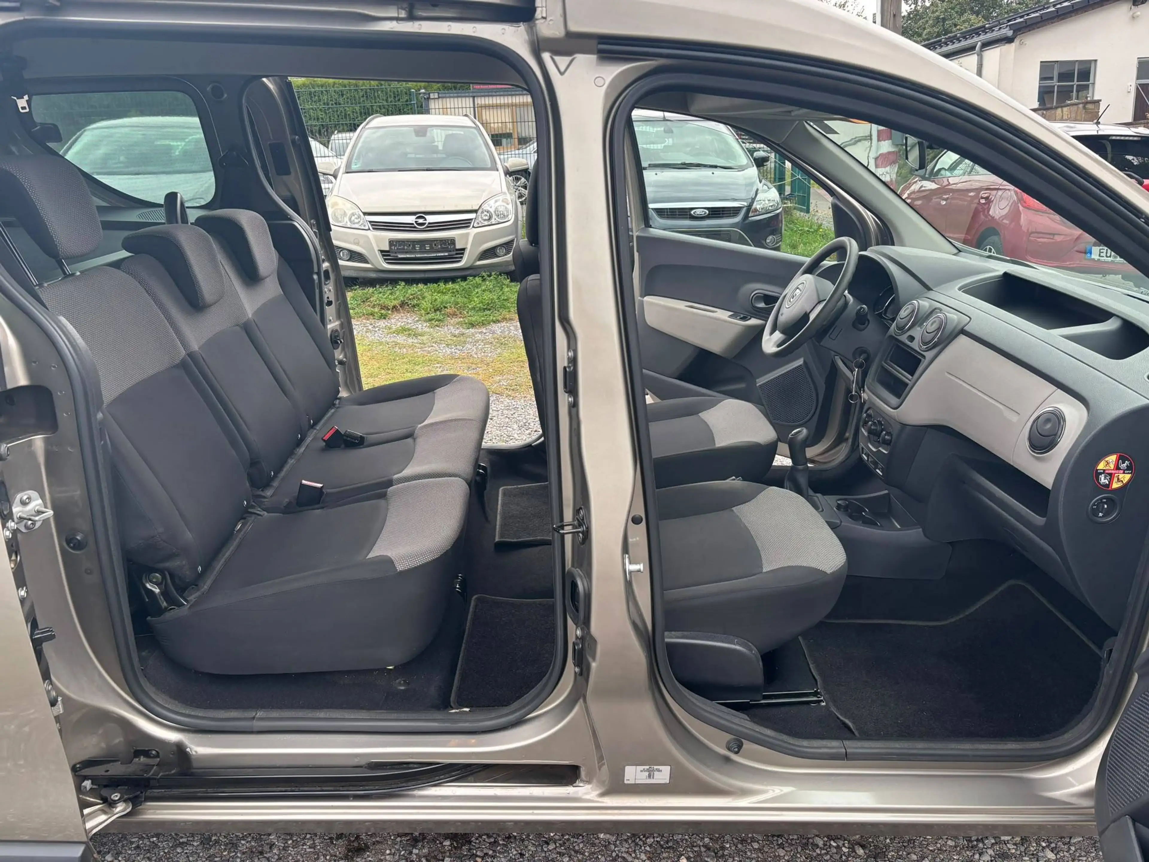 Dacia Dokker Dokker TCe 115 Ambiance — photo 12