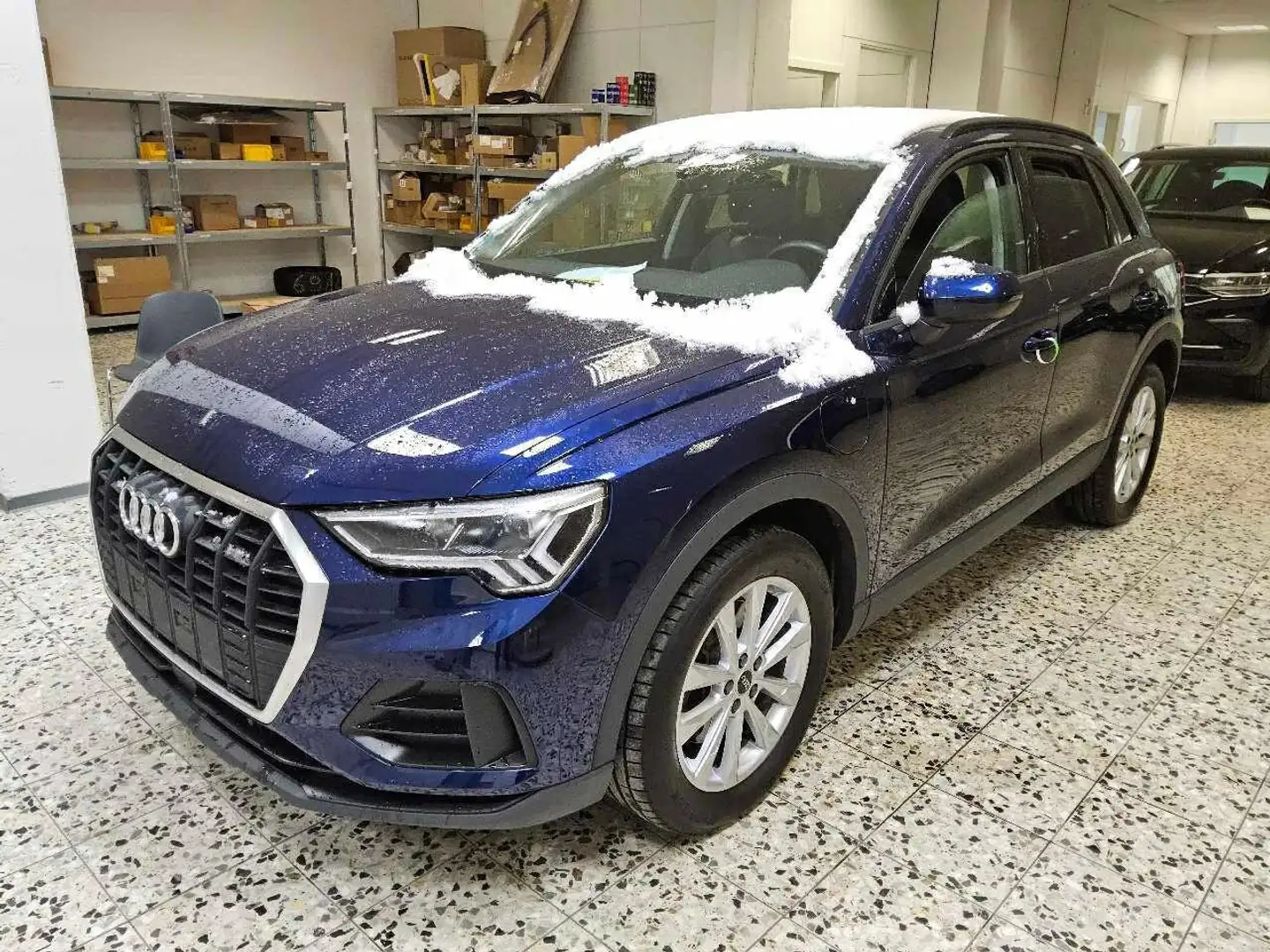 Audi Q3 45 TFSIe Klima Navi Leder Rückfahrkamera Blau - 2