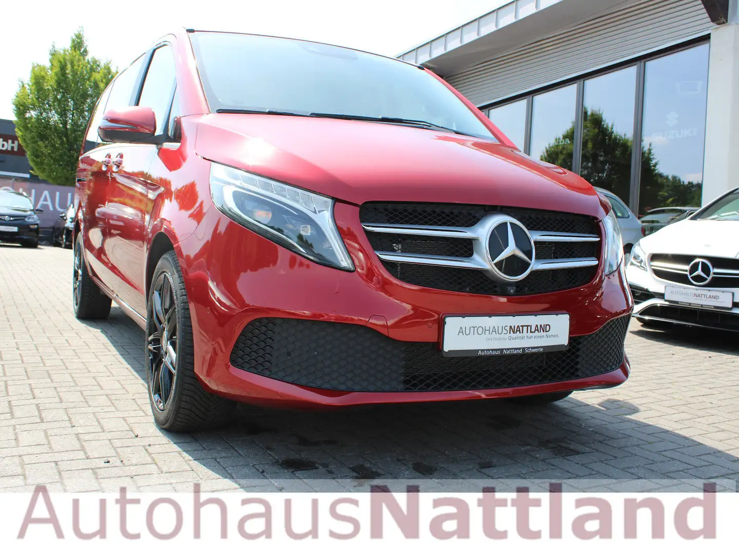 Mercedes-Benz V 300 d Avantgarde Edition 4MATIC lang 9G 360° Rouge - 2