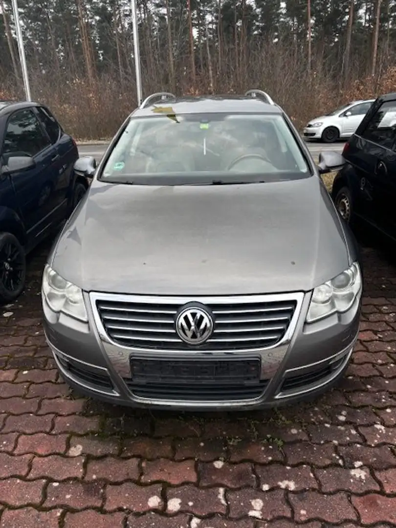Volkswagen Passat Variant Highline Grigio - 1
