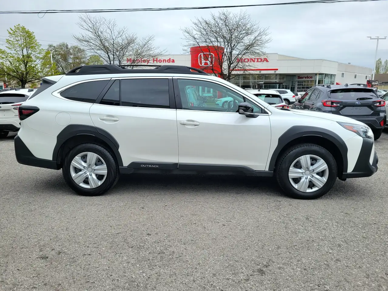 Subaru OUTBACK photo Subaru OUTBACK