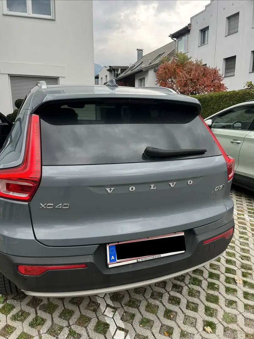 Volvo XC40 D3 R-Design AWD Geartronic - 1