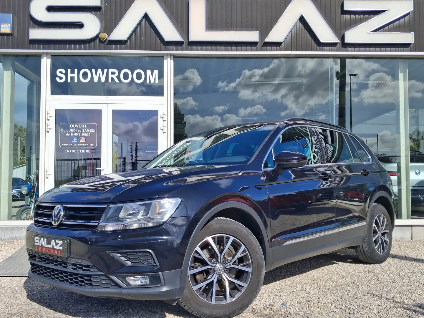 Volkswagen Tiguan 2.0 CR TDi /NAVI/CARPLAY/CRUISE/LANE ASSI/P TRONIC Zwart - 1