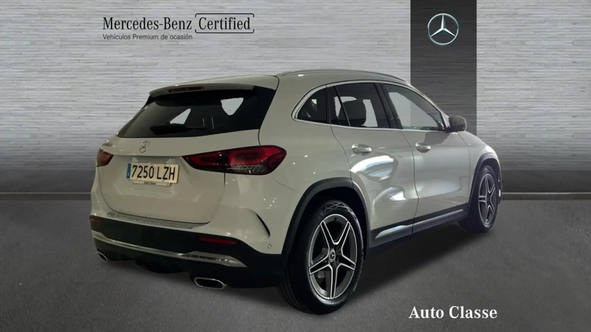 Mercedes-Benz GLA 200 -CLASS Wit - 2