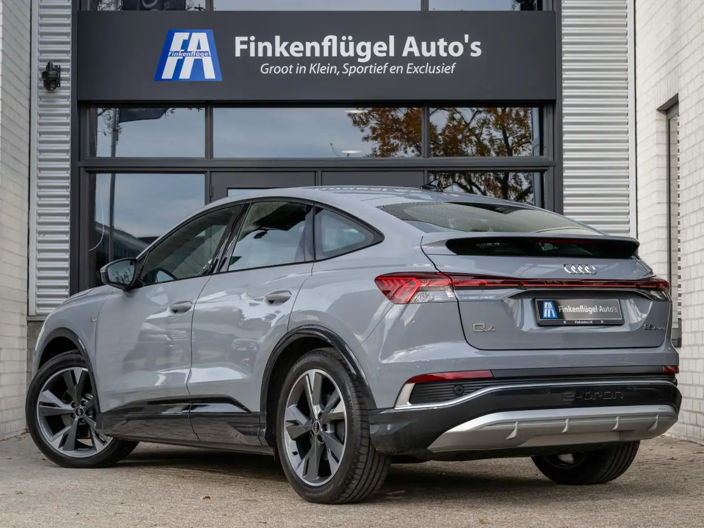 Audi Q4 e-tron Sportback 35 S-line INCL.BTW |Nardo |Apple.Carpl | Gris - 2
