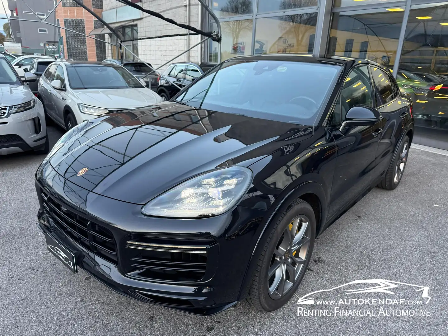Porsche Cayenne 4.0 Turbo 5p.ti tiptronic Schwarz - 2