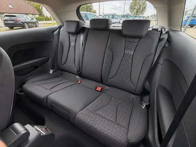Audi A3 view 9