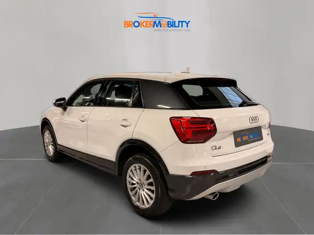 Audi Q2 view 7
